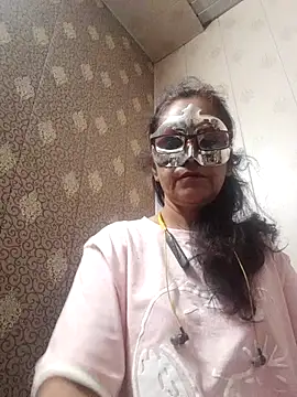 Snapshot of Indianbhaabhi chatting on July 25, 7:39 am Indianbhaabhi online show from July 25, 7:39 am