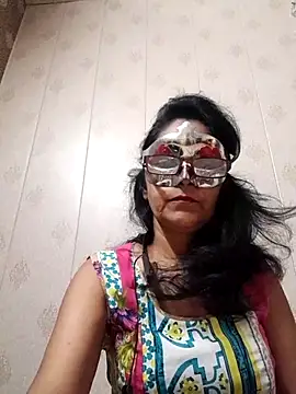 Snapshot of Indianbhaabhi chatting on August 2, 10:46 am Indianbhaabhi online show from August 2, 10:46 am
