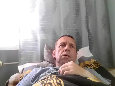 RafalekRozmarynowski81 online show from June 22, 5:54 pm