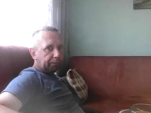 RafalekRozmarynowski81 online show from July 29, 4:32 am