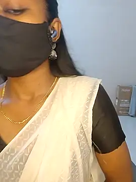 YALINITWO7 TAMIL online show from July 19, 7:23 am