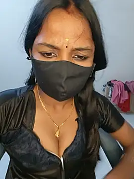YALINITWO7 TAMIL online show from July 29, 8:18 pm