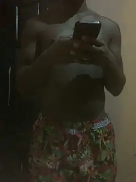 bigdickjohson1200 online show from June 18, 3:51 am