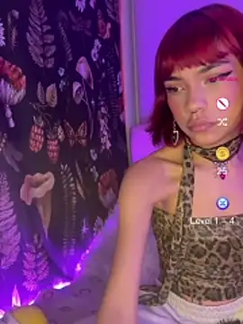 Snapshot of xLilyAngelx_ chatting on June 18, 9:14 am xLilyAngelx online show from June 18, 9:14 am