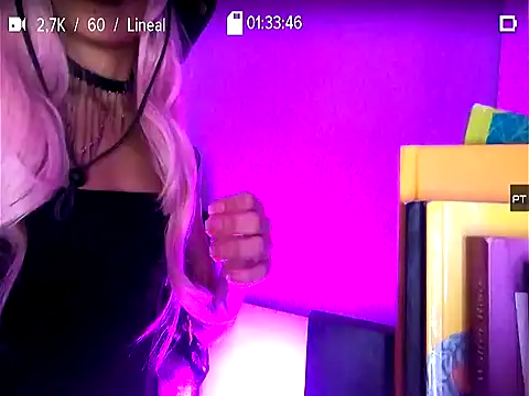 Snapshot of xLilyAngelx_ chatting on July 30, 1:59 am xLilyAngelx online show from July 30, 1:59 am