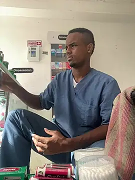 Snapshot of dereck_jay- chatting on July 21, 1:24 pm dereck jay- online show from July 21, 1:24 pm