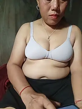 Snapshot of Lotus_09 chatting on July 15, 2:44 pm Lotus 09 online show from July 15, 2:44 pm