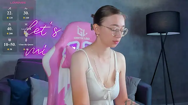 Lucy Green online show from July 14, 12:46 am