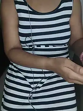 Snapshot of Tannu_hotyy chatting on June 24, 4:11 am Tannu hotyy online show from June 24, 4:11 am