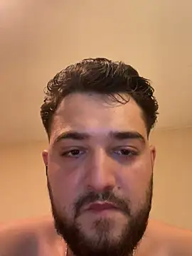 Snapshot of omar9039 chatting on June 17, 12:46 am omar9039 online show from June 17, 12:46 am