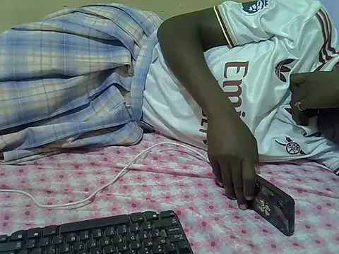Snapshot of sexycuteliz chatting on June 30, 6:42 pm sexycuteliz online show from June 30, 6:42 pm