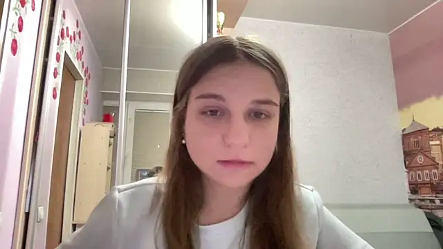 HwaTrippel online show from August 1, 5:12 pm