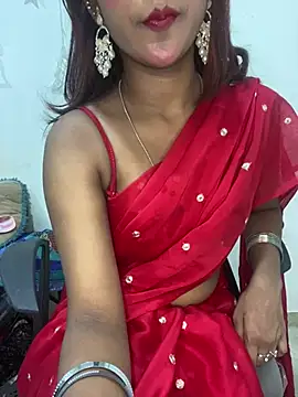Snapshot of Nomi_5 chatting on June 16, 5:59 pm Nomi 5 online show from June 16, 5:59 pm