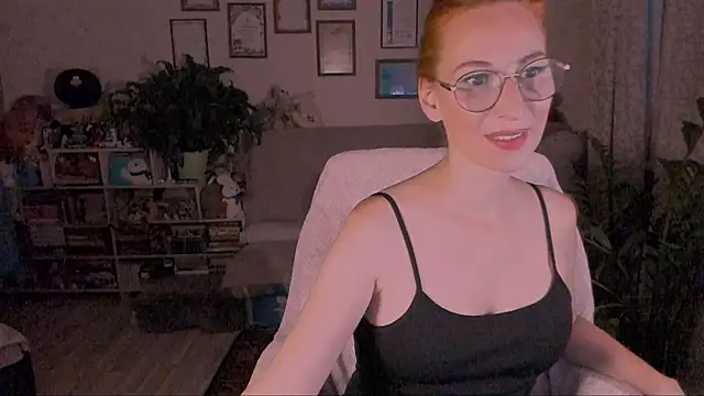 Snapshot of GingerVerdict chatting on July 11, 5:26 pm GingerVerdict online show from July 11, 5:26 pm