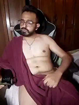 freakkydessi online show from July 5, 12:06 am