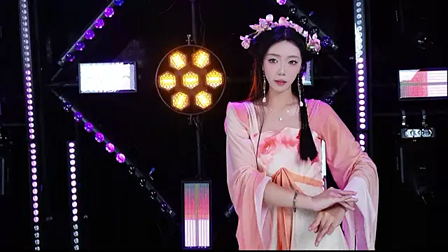 Alice-520 online show from July 9, 11:14 am