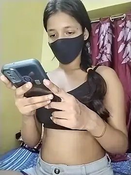 Snapshot of Naina_PG chatting on July 7, 8:02 pm Naina PG online show from July 7, 8:02 pm