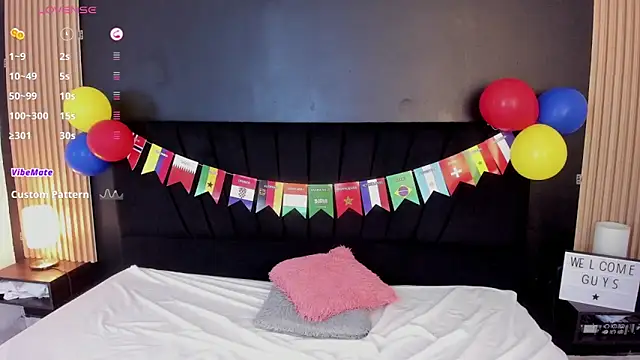 lunadoll18 online show from June 21, 4:15 am
