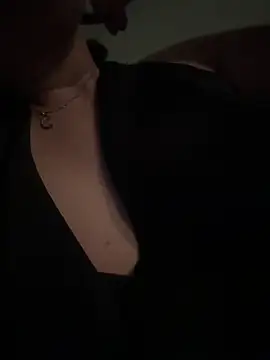 Sexyfemm  online show from July 17, 11:20 pm