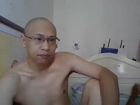 Snapshot of benly888 chatting on July 14, 10:26 pm benly888 online show from July 14, 10:26 pm
