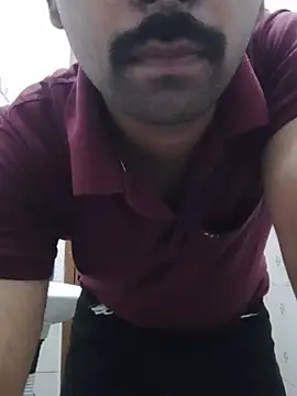 Snapshot of daddyvenom0015 chatting on July 5, 10:22 am daddyvenom0015 online show from July 5, 10:22 am