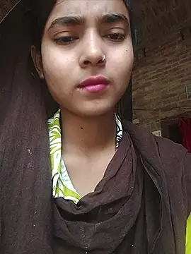 Snapshot of Simran_143 chatting on July 24, 4:43 am Simran 143 online show from July 24, 4:43 am