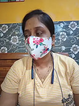 Snapshot of Garimaa_Cherry chatting on June 19, 11:19 pm Garimaa Cherry online show from June 19, 11:19 pm