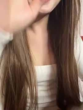 Snapshot of Rabbit-Cute chatting on August 5, 4:32 pm Rabbit-Cute online show from August 5, 4:32 pm