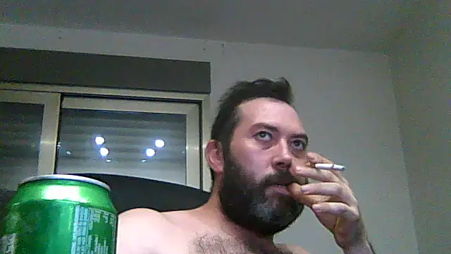 Snapshot of SirFrankonde chatting on July 2, 9:10 pm SirFrankonde online show from July 2, 9:10 pm