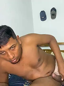 negrito21cmver online show from August 5, 12:46 am