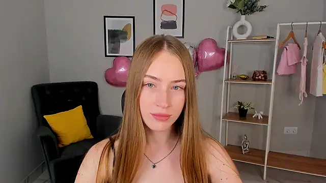 Snapshot of Mary_Bradley chatting on June 23, 1:53 pm Mary Bradley online show from June 23, 1:53 pm