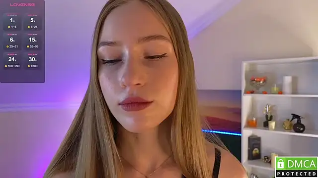 Snapshot of Mary_Bradley chatting on July 7, 10:19 am Mary Bradley online show from July 7, 10:19 am