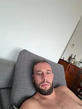tittolone98 online show from July 16, 12:33 pm
