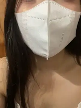 Lilyluta2000 online show from July 9, 2:54 pm