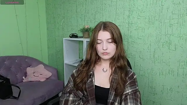 Snapshot of Zoe_Zenith chatting on June 18, 12:42 pm Zoe Zenith online show from June 18, 12:42 pm