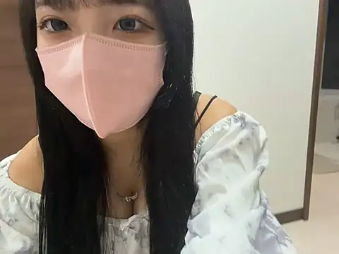 Snapshot of ohuton_love chatting on July 25, 6:11 am ohuton love online show from July 25, 6:11 am