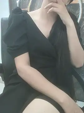 Snapshot of sushmita0 chatting on July 8, 3:00 am sushmita0 online show from July 8, 3:00 am