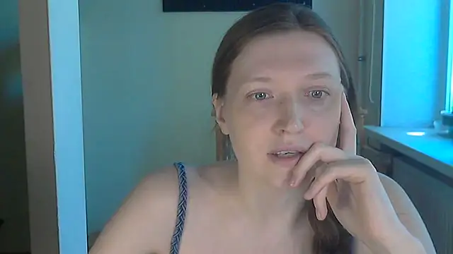 Snapshot of Holistic_woman chatting on June 20, 10:29 am Holistic woman online show from June 20, 10:29 am