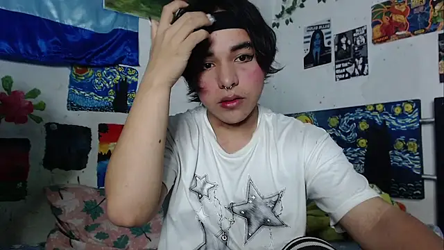 Snapshot of Tiff_-Styles chatting on August 1, 8:19 pm Tiff -Styles online show from August 1, 8:19 pm