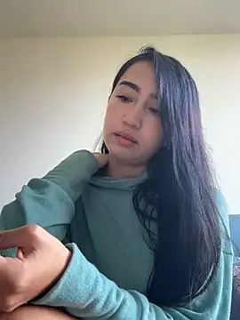 Ashleygross777 online show from August 1, 8:19 pm