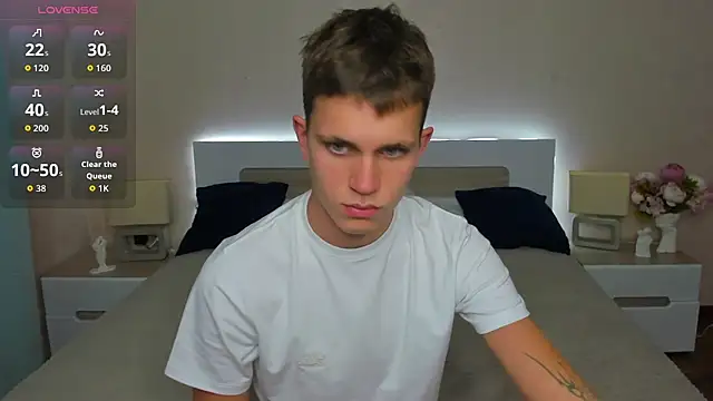 m0neyken online show from July 26, 2:20 am