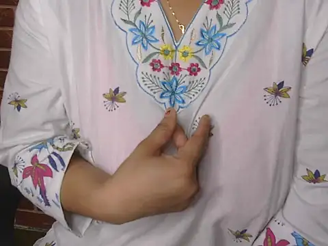 loving queen1 online show from June 19, 4:22 pm
