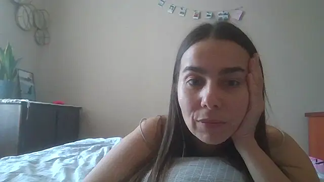 Vanelleda online show from August 5, 11:02 am