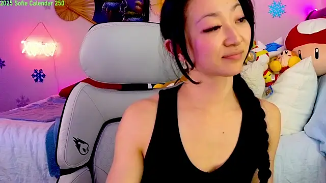 MySweetSofie online show from February 17, 1:36 am