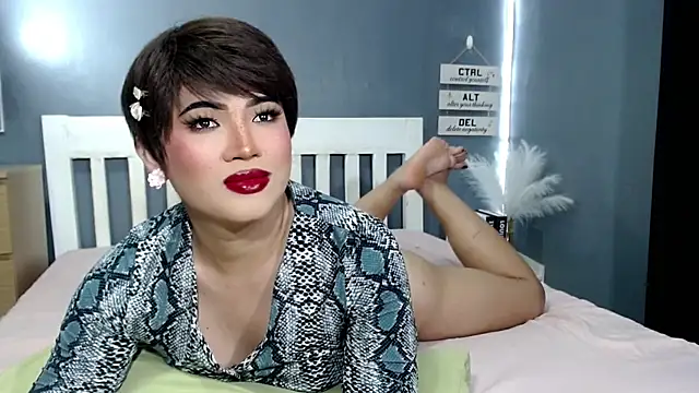 Snapshot of STUCK_on_YOU_ chatting on November 17, 8:03 pm STUCK on YOU online show from November 17, 8:03 pm