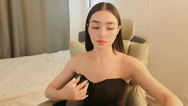 cherrylatte online show from July 13, 7:27 pm
