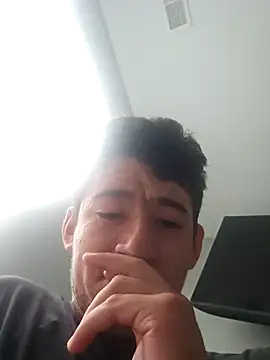 Snapshot of antony00R1 chatting on July 17, 8:14 pm antony00R1 online show from July 17, 8:14 pm