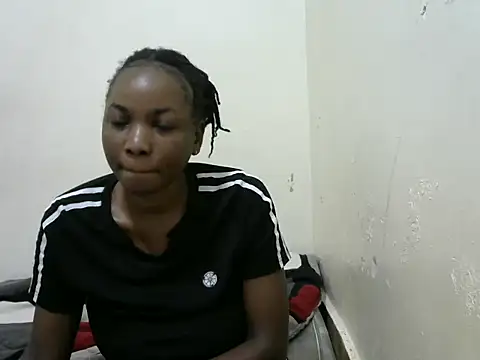 Snapshot of Qcmadonna chatting on July 12, 8:49 am Qcmadonna online show from July 12, 8:49 am