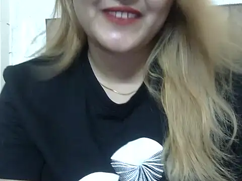 Sexyy Sana online show from July 3, 4:57 pm