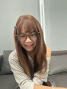 Snapshot of kimo_125 chatting on July 18, 8:07 am kimo 125 online show from July 18, 8:07 am